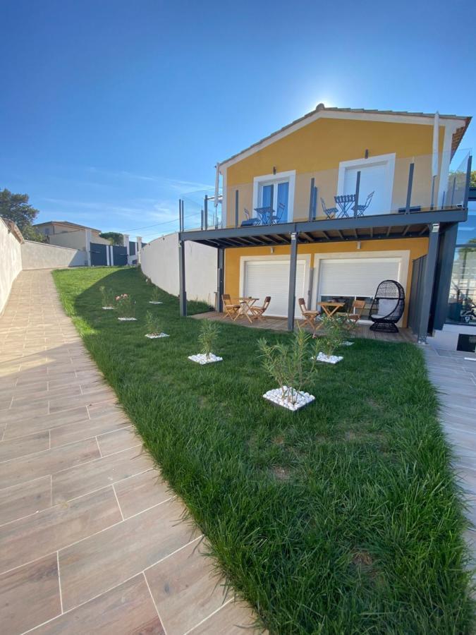 O Bain Soleil Bed & Breakfast Bourg-Saint-Andeol Bagian luar foto