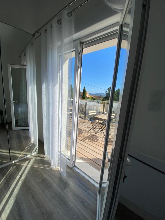 O Bain Soleil Bed & Breakfast Bourg-Saint-Andeol Bagian luar foto