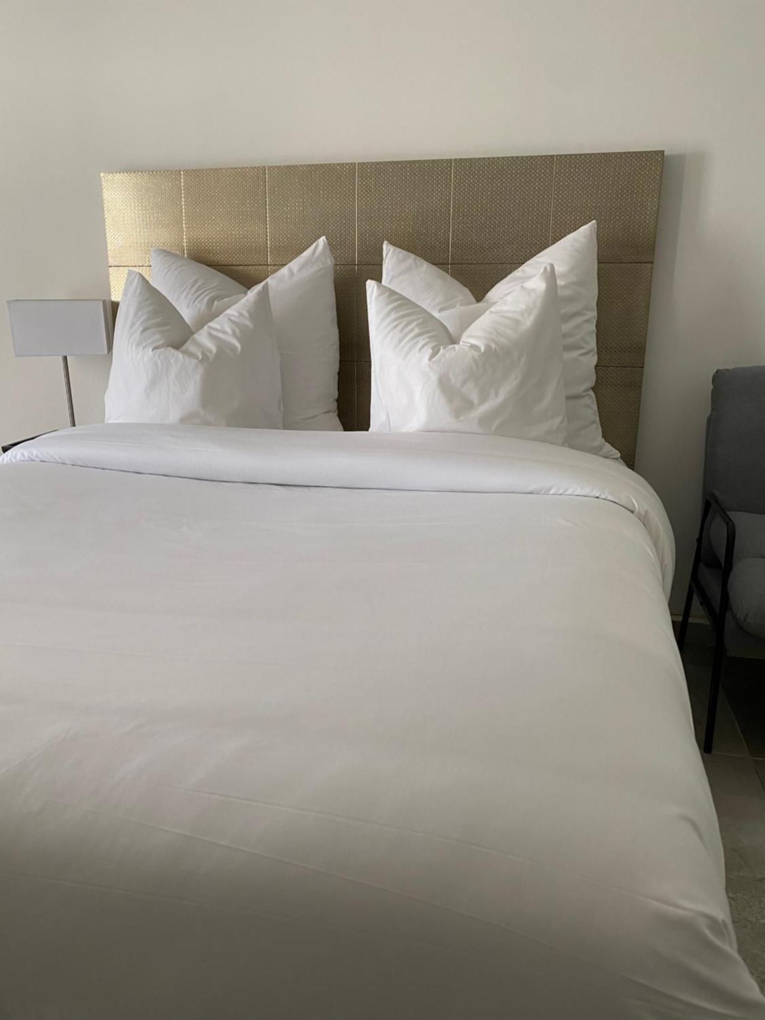 O Bain Soleil Bed & Breakfast Bourg-Saint-Andeol Bagian luar foto